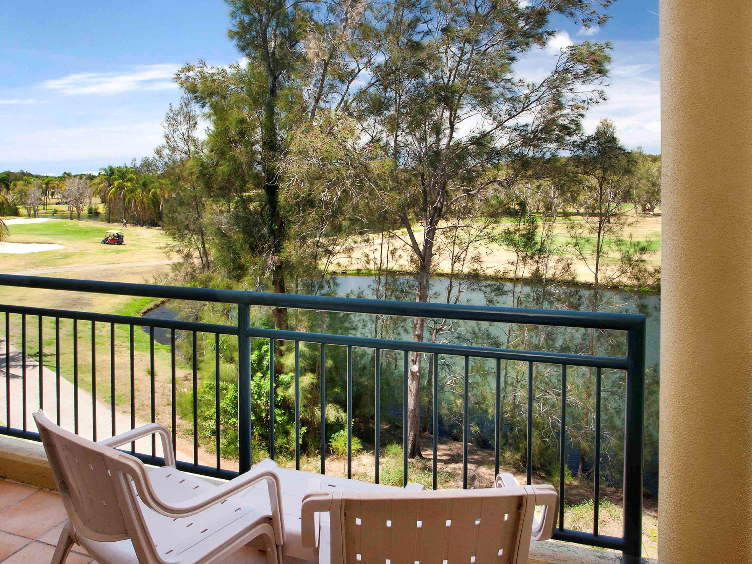 Mercure Gold Coast Resort Exterior photo
